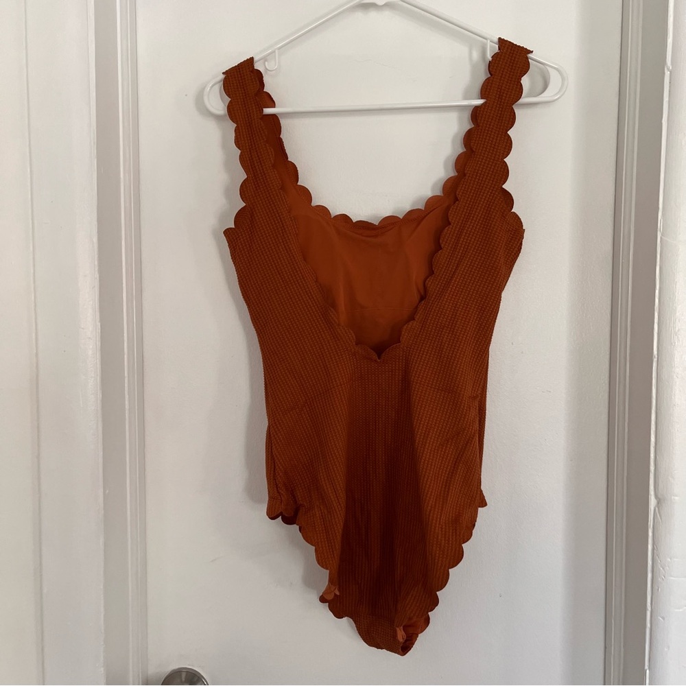 aerie One Piece Swimsuit - Picture 2 of 7